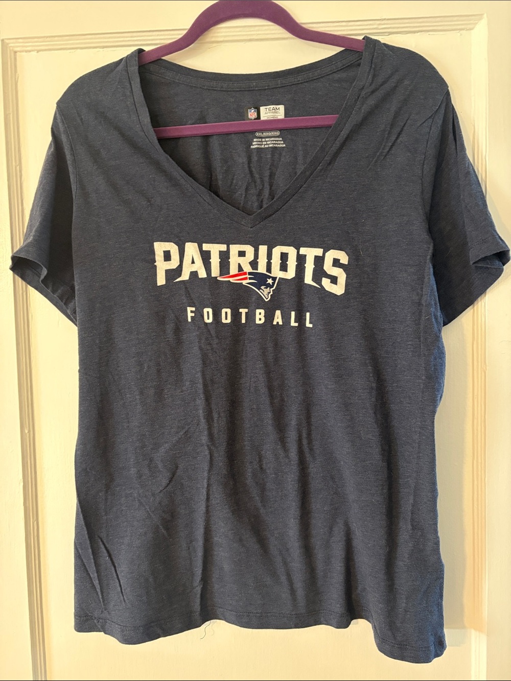 NFL New England Patriots Women's Navy V-Neck Tee